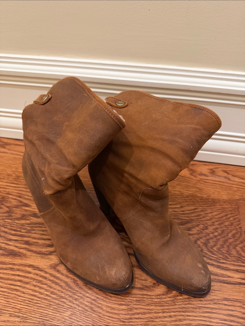Ugg Sherling Heeled Distressed Brown Booties